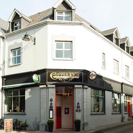 The Clonakilty Hotel ภายนอก รูปภาพ