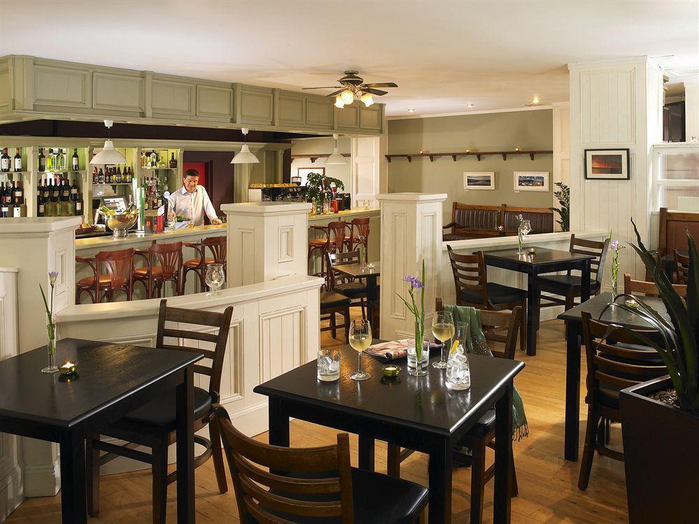 The Clonakilty Hotel ภายนอก รูปภาพ