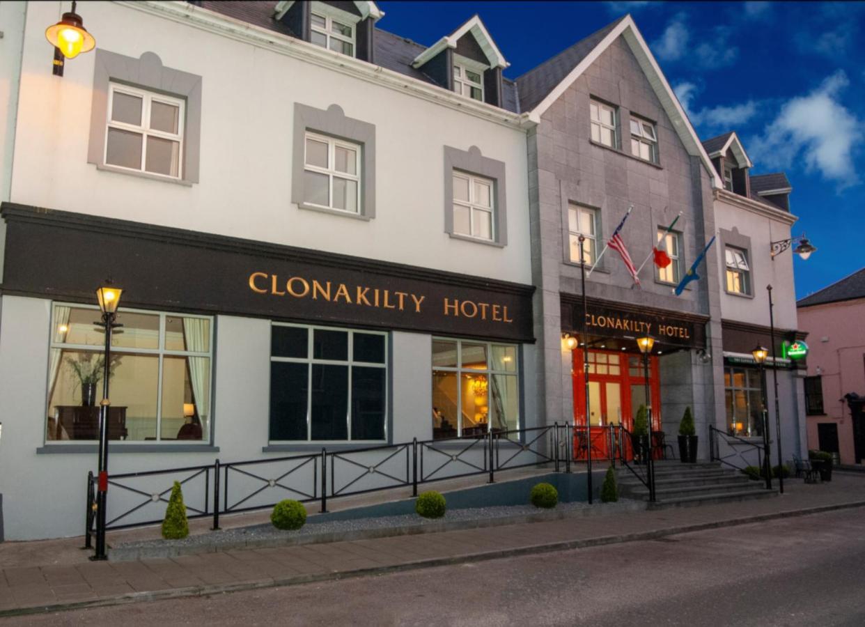 The Clonakilty Hotel ภายนอก รูปภาพ